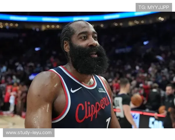 NBA爵士迎来关键转折年轻核心爆发冲击季后赛新局面前景再升级 NBA爵士迎来关键转折年轻核心爆发冲击季后赛新局面前景再升级