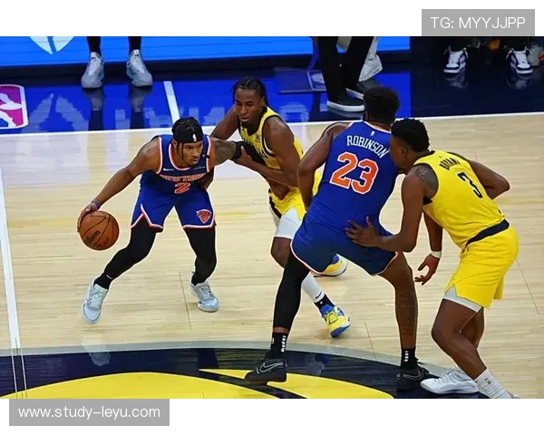 尼克斯队迎来新赛季挑战 球员状态引关注 目标重回季后赛行列