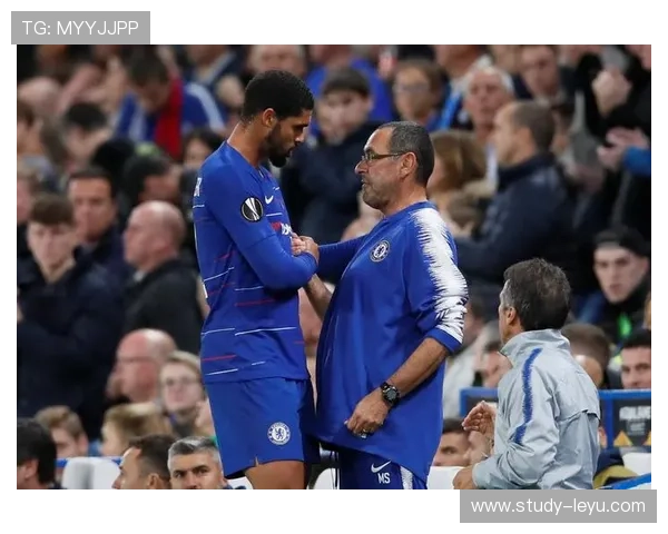 西布罗姆维奇俱乐部冬窗引援布局与保级前景深度解析最新动向观察 西布罗姆维奇俱乐部冬窗引援布局与保级前景深度解析最新动向观察