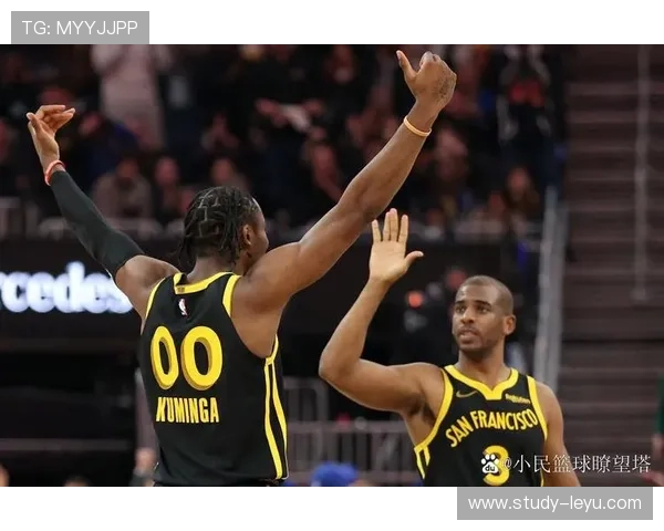 NBA季后赛最新动态：勇士队强势逆袭，湖人阵容调整引关注