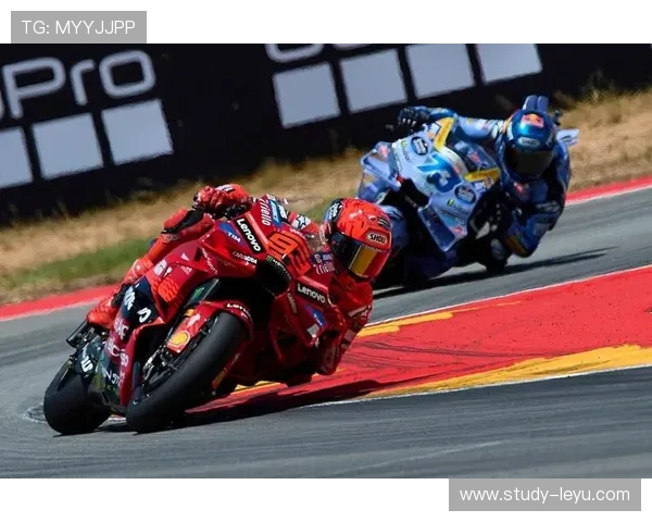 摩托车大奖赛最新动态:2026赛季各大车队调整与新兴车手崭露头角 摩托车大奖赛最新动态:2026赛季各大车队调整与新兴车手崭露头角